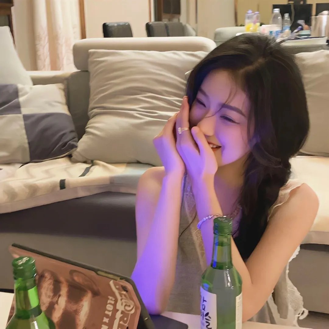 震惊，闪婚年下总裁竟是首富大佬